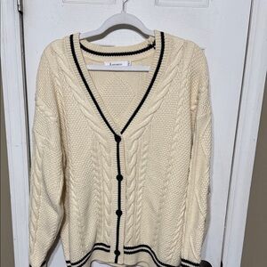 Women's Cream and Black Cable Knit Cardigan Blue Star ⭐️ Patches Size Large